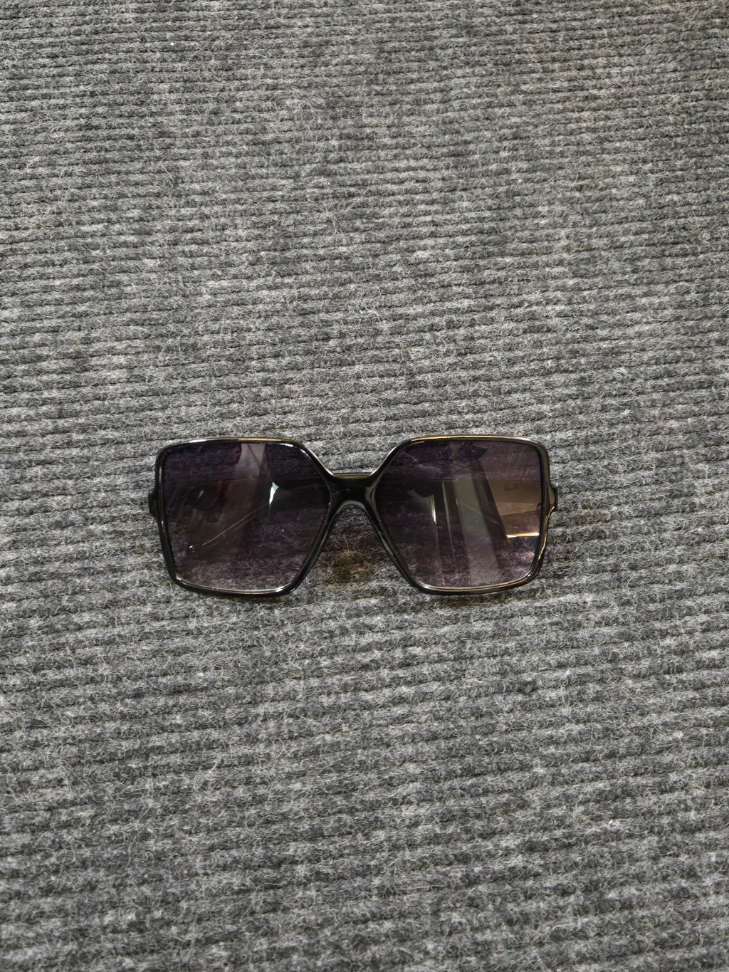 Blade Runna Sunglasses (In- Store Only)